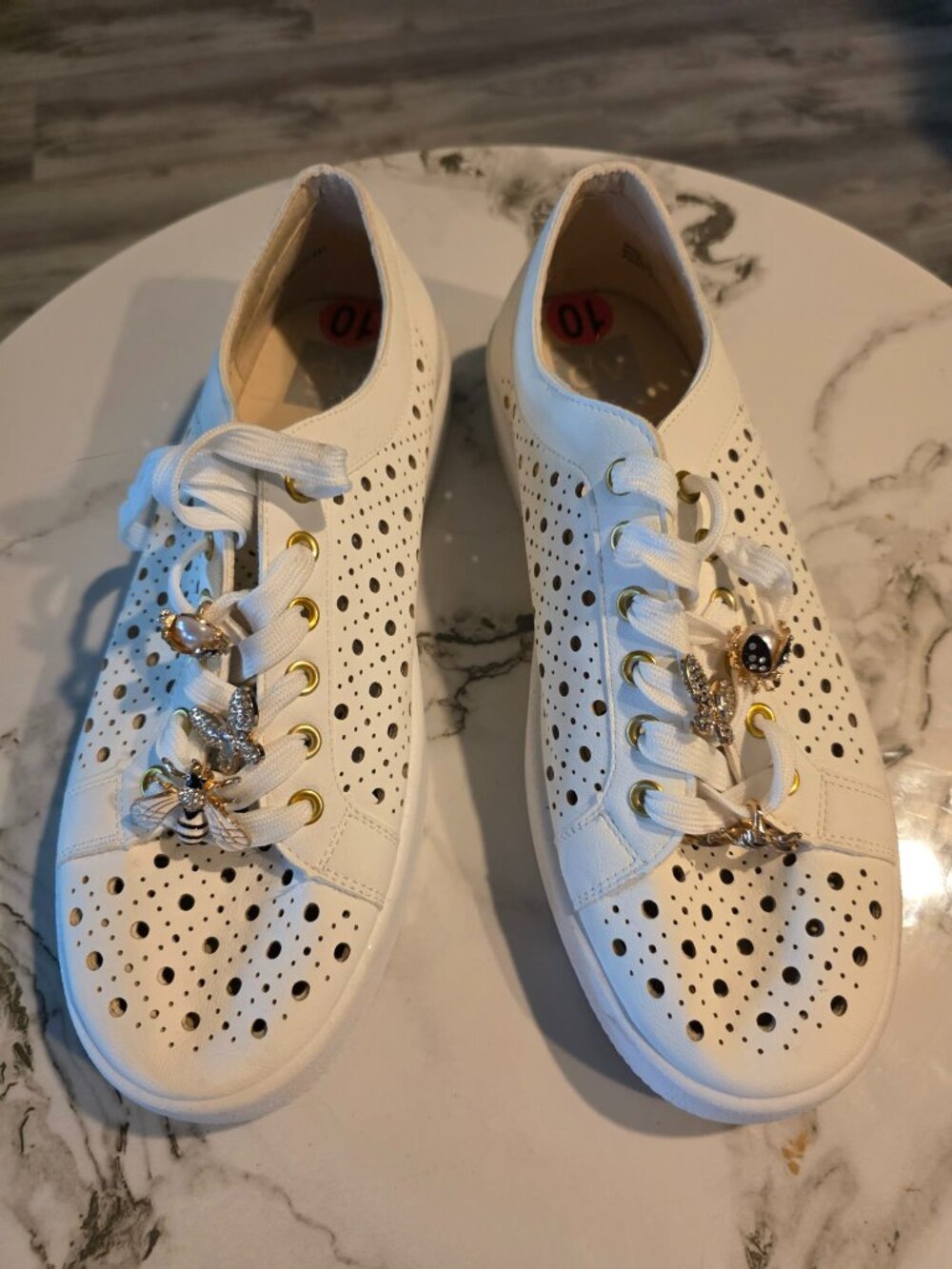 Dolce Vita Roxane Fash. Sneakers in Women's Size 10 Brand New - No Original Box